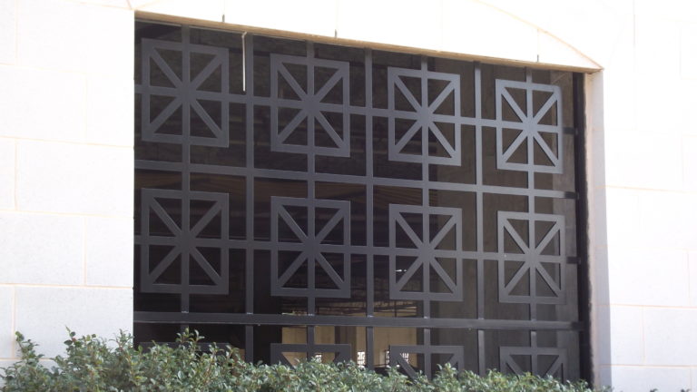 A Fairway garage grille.