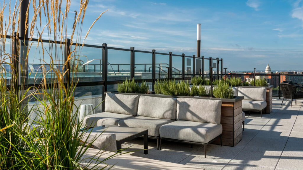 Aluminum railing solution for multifamily project